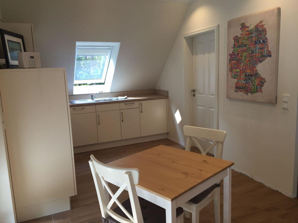 Huus-Windroos-Wohnung-2 디춤 외부 사진
